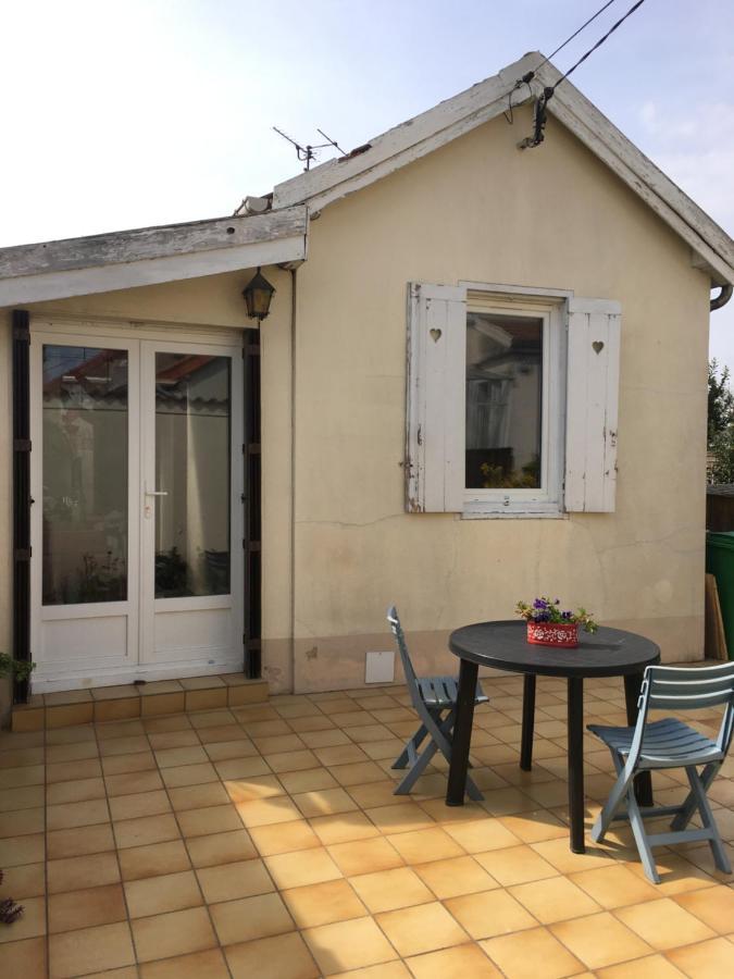 Villa La Jolie Petite Maison Le Mans Exterior foto